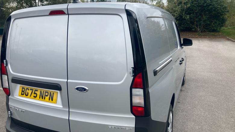 Ford Transit Connect 240 L2 Diesel 2.0 EcoBlue 122ps Trend Van Auto